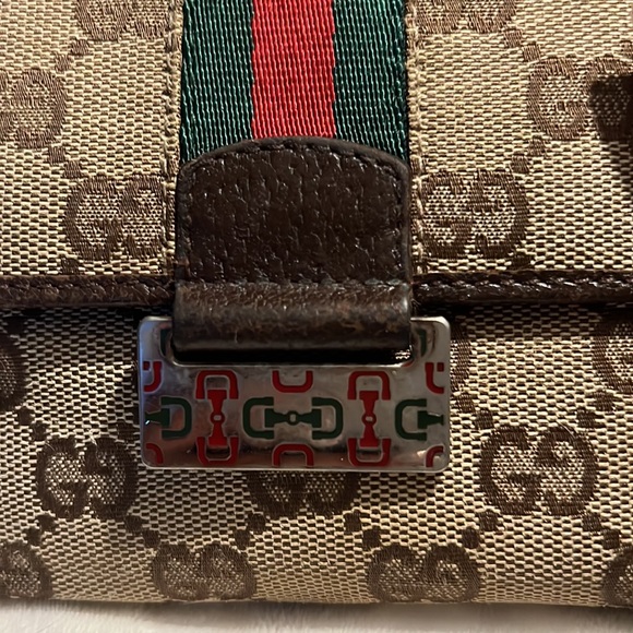 Compact Wallet, Bifold Wallet Gucci
Leather, Canvas, Metal, Fabric, Enamel - Picture 8 of 8